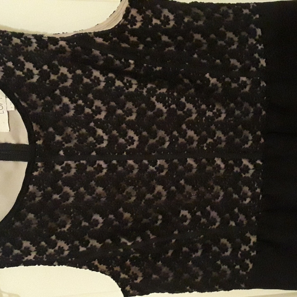 Ann Taylor loft little black dress with lace front and back size 8